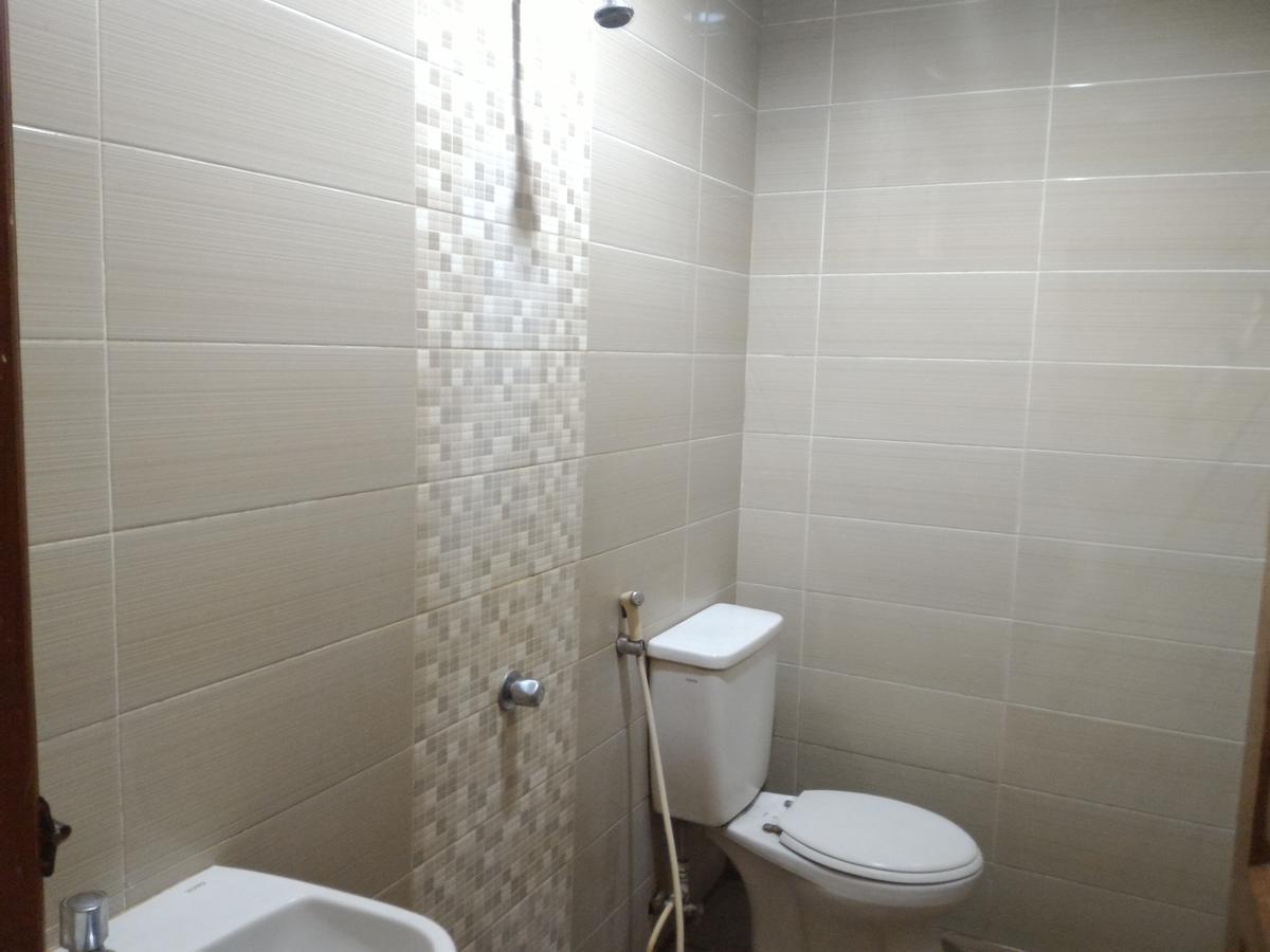 Hotel Sentral Jombang Esterno foto