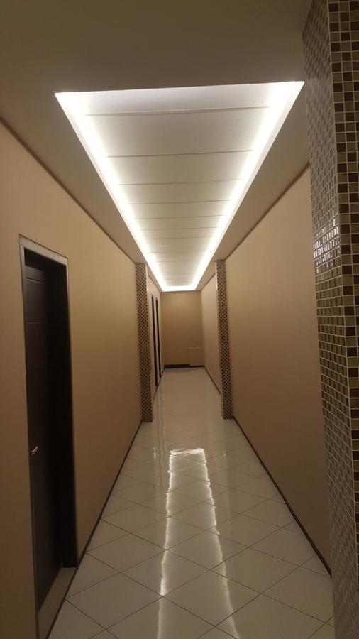 Hotel Sentral Jombang Esterno foto